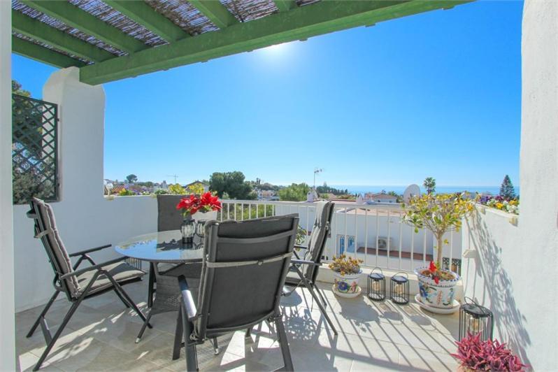 Amazing 3 Bedroom Townhouse In Nerja Exterior photo